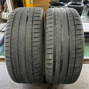 285 40 23 미쉐린 PS4s 중고타이어 2본 트래드 60% 이미지