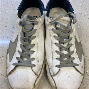 골든구스 슈퍼스타 네이비 40 이미지