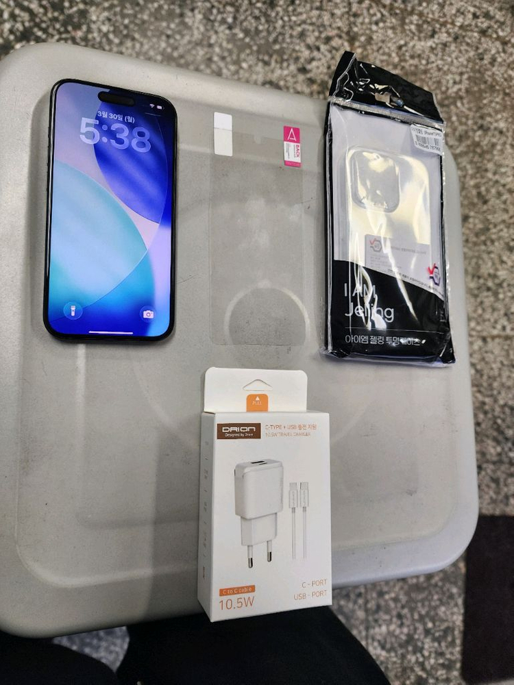 아이폰15프로 256기가 깨끗한 특AAA급(선물용^^수리이력없이 깔끔함^ 이미지