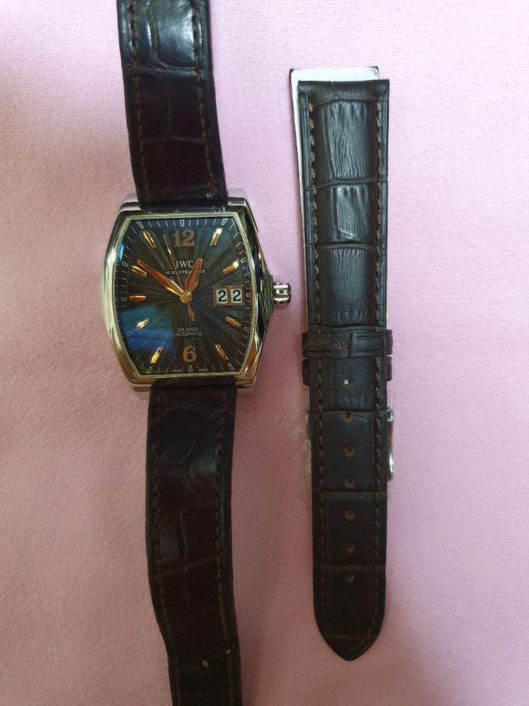 iwc 다빈치 빅데이트 초코판(브라운) 이미지
