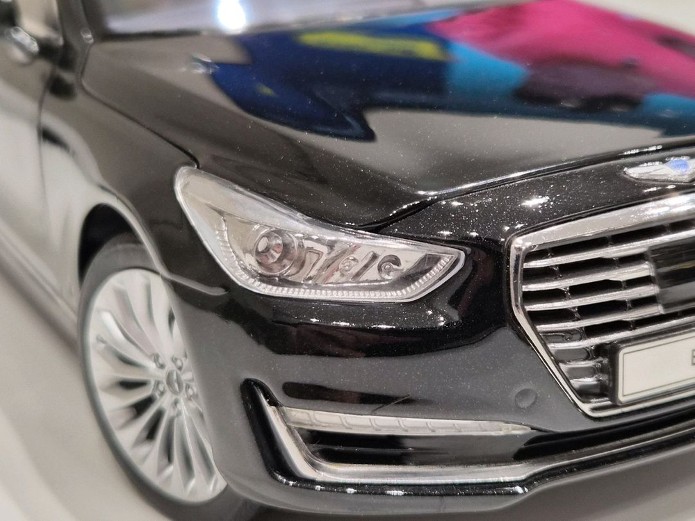 1:18 현대 EQ900 5.0 (HI, 미니크래프트) 이미지