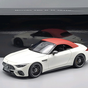 1:18 벤츠 AMG SL 63 4MATIC (R232, 아이스케일) 이미지