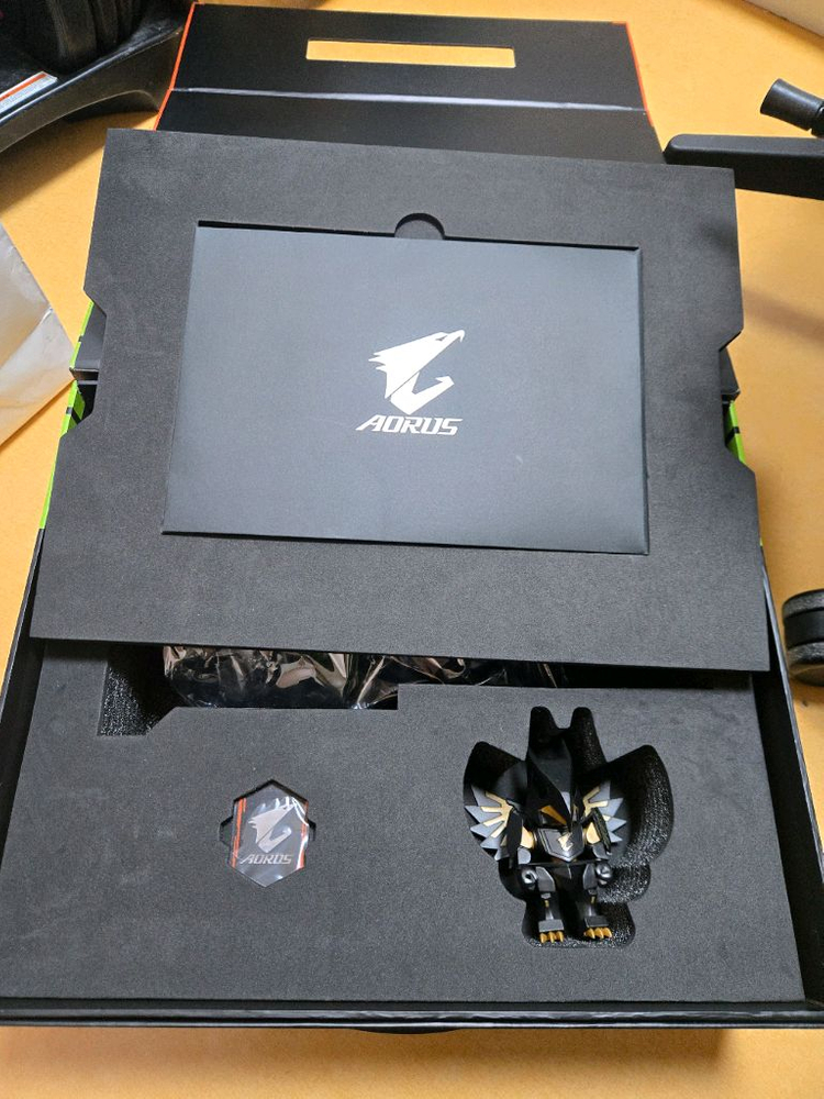 rtx3090 익스트림 풀박스 이미지