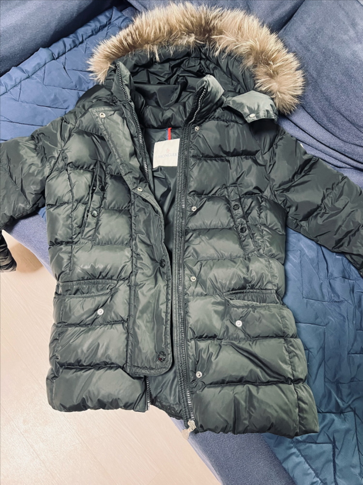 몽클레어 키즈 패딩 이미지