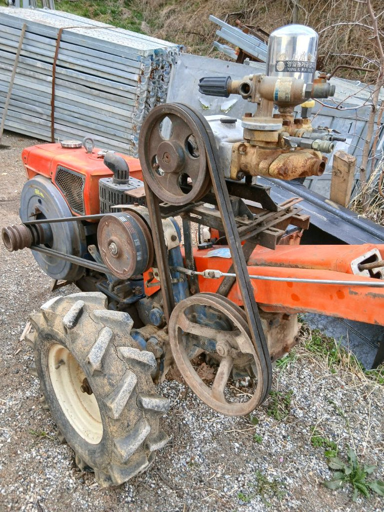 대동경운기 머리 키시동 분무기 포함 이미지