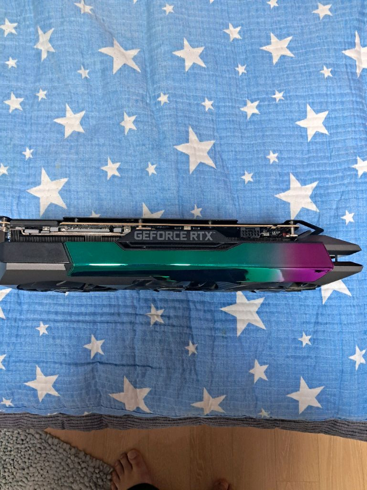 rtx 3090ti 조텍 익스트림 홀로그램 이미지