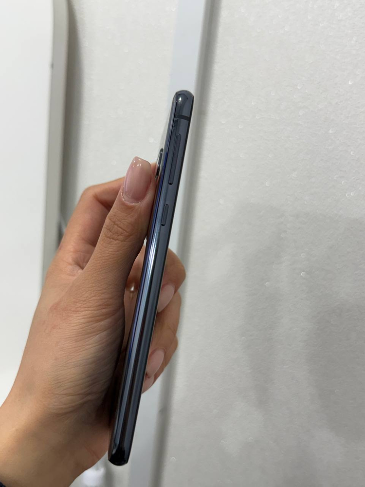 갤럭시S10e 블랙 128GB Y1690 이미지