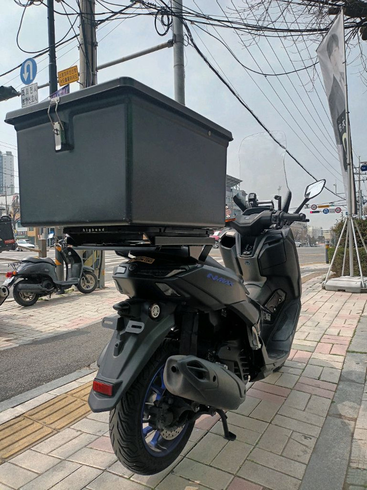 Nmax125 25년식 2만 배달셋팅o 판매합니다. (오토바이) 이미지