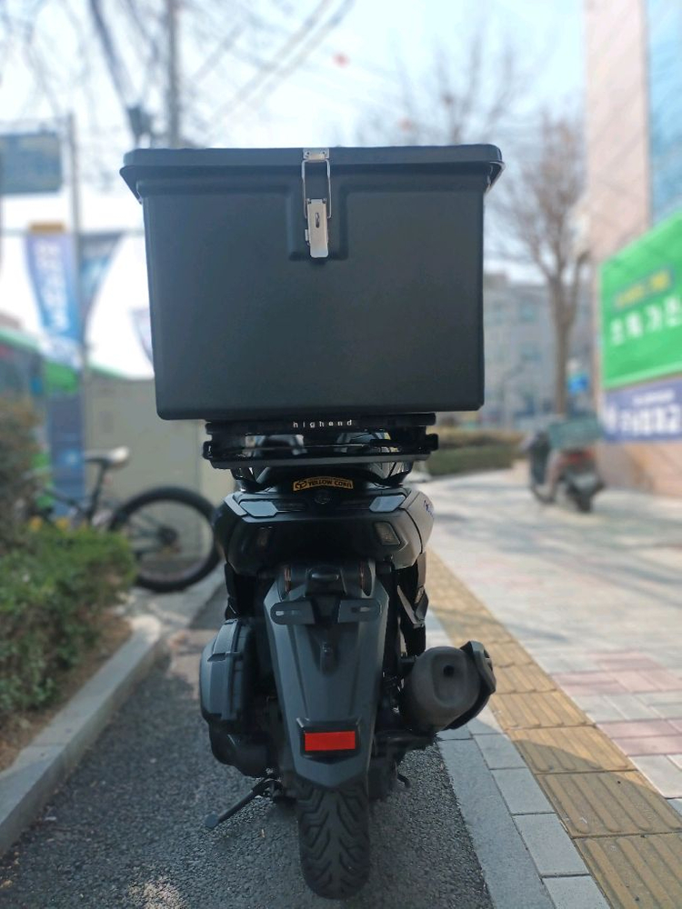 Nmax125 25년식 2만 배달셋팅o 판매합니다. (오토바이) 이미지