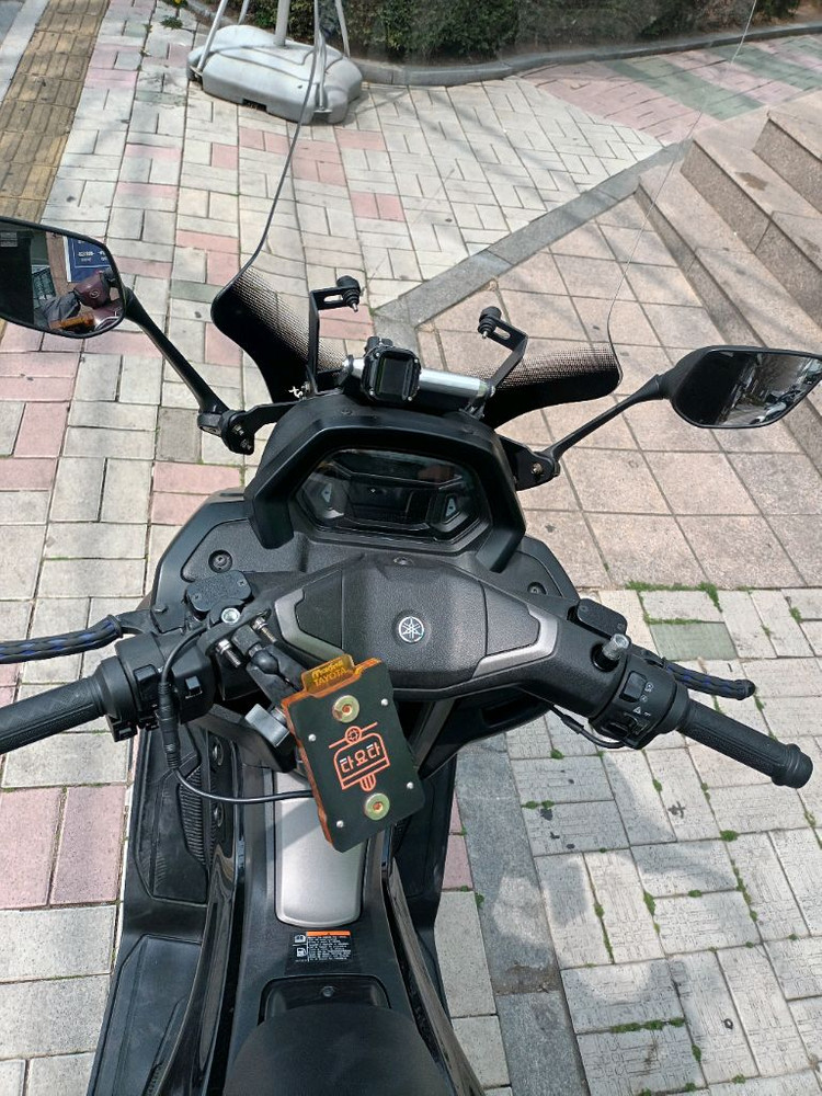 Nmax125 25년식 2만 배달셋팅o 판매합니다. (오토바이) 이미지