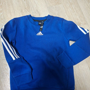 아디다스 키즈 맨투맨 130 이미지