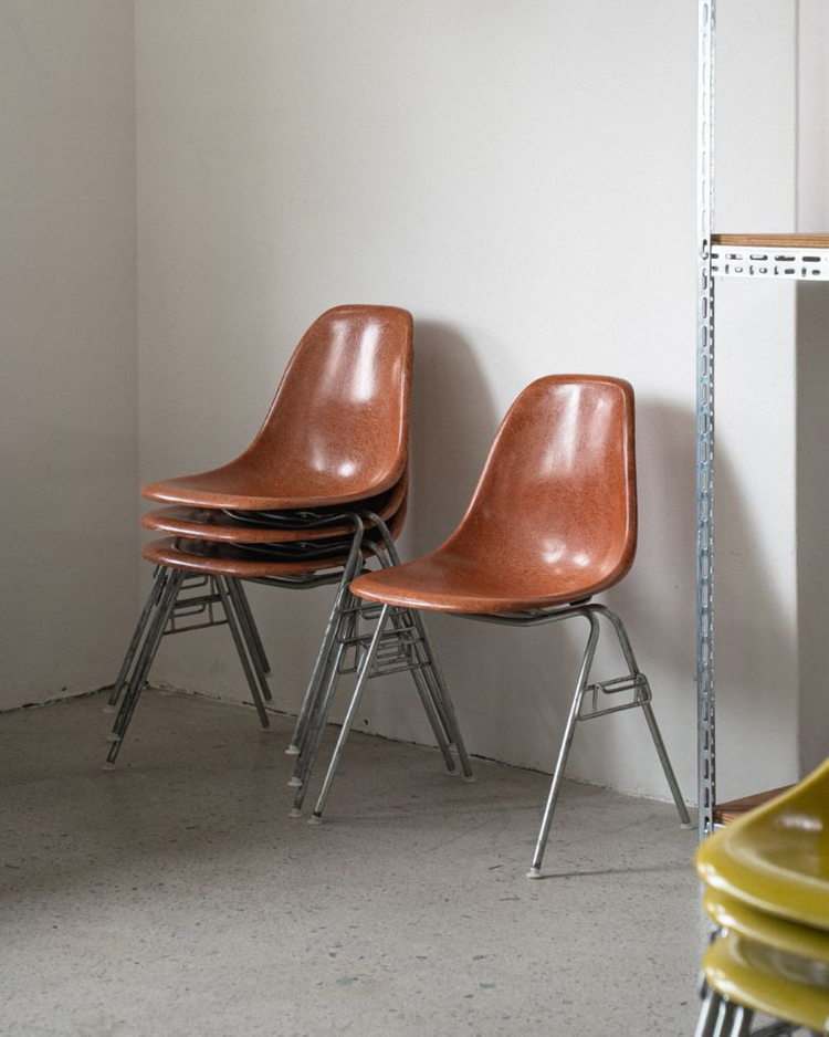 임스체어 테라코타 사이드 쉘 판매 이미지