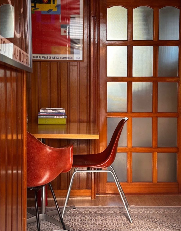 임스체어 테라코타 사이드 쉘 판매 이미지