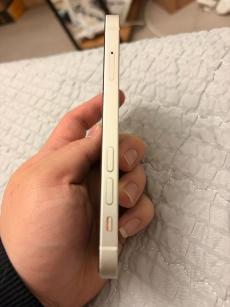 아이폰 12미니 이미지