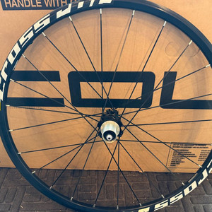 마빅 크로스라이드 26인치 큐알 디스크 리어 휠 이미지