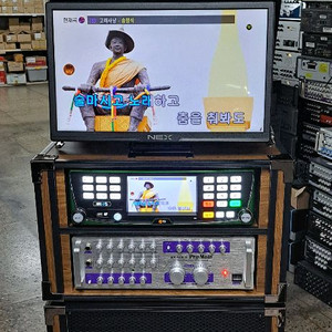 태진 노래방반주기 이동식세트 판매합니다 이미지