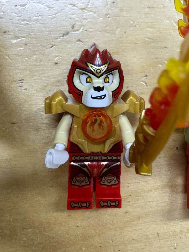 레고 키마 라발의 파이어 라이언 70144 중고 이미지