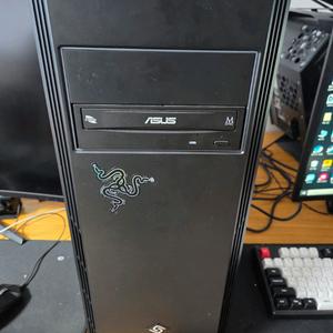 데스크탑 i7-8700k 이미지