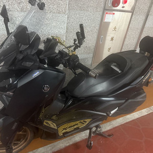 울산) XMAX 24년식 48306km 폐지완 이미지