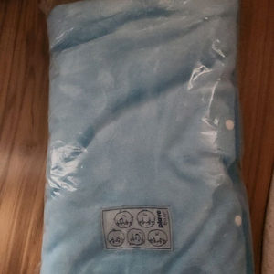 플레이브 고척돔 앙콘 담요 이미지