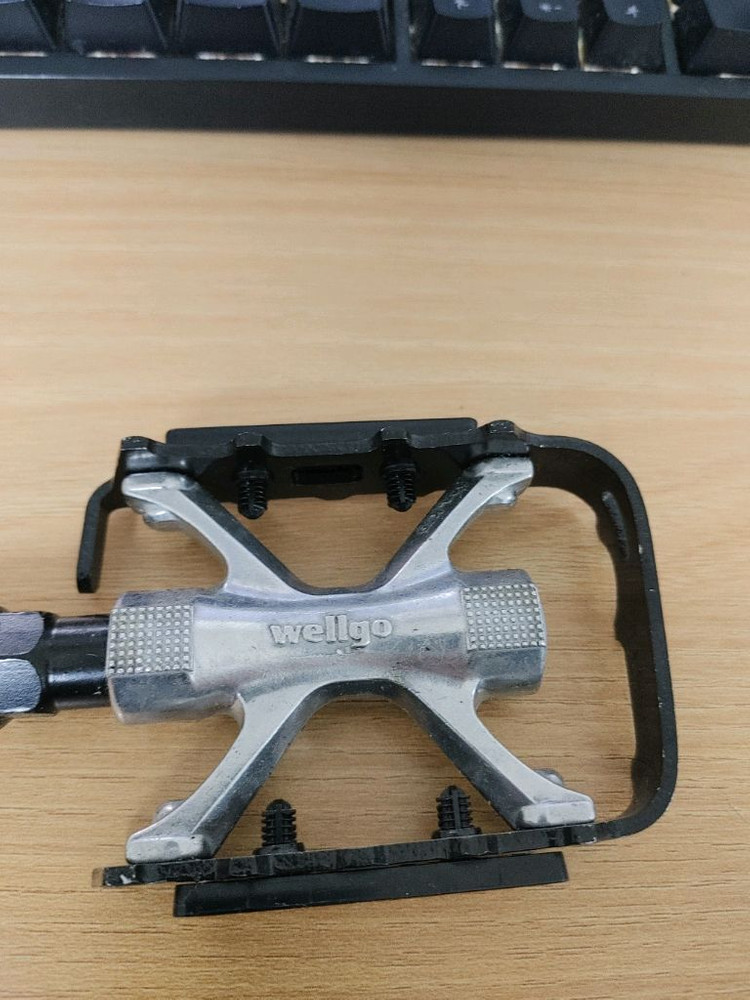신품급 웰고 자전거 페달, m255 합금 베어링, mtb,로드자전거, 픽시 팔아요. 택포 1만 이미지