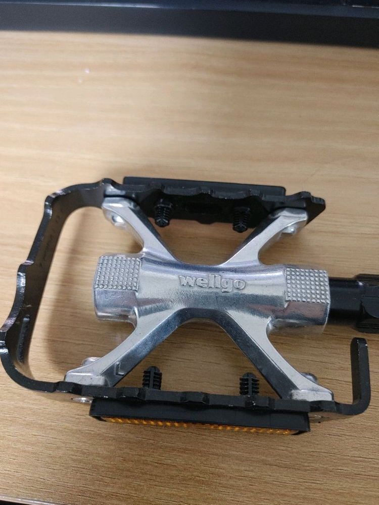 신품급 웰고 자전거 페달, m255 합금 베어링, mtb,로드자전거, 픽시 팔아요. 택포 1만 이미지