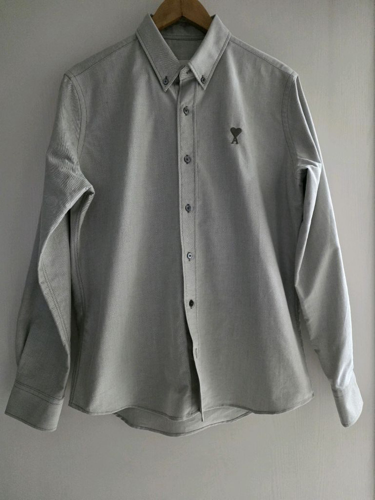 아미 ami 남여공용 셔츠 xs 오버핏 새상품 (국내95~100정도) 아미 쇼핑백 포함 이미지