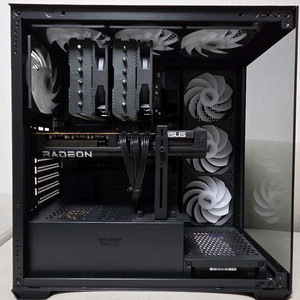 7800x3d 9070xt 고사양 게이밍 컴퓨터 이미지