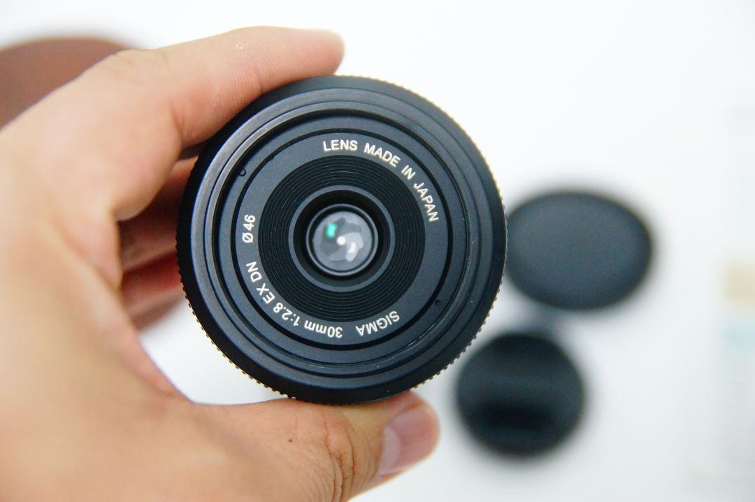 [소니용] 삼순이 시그마 30mm F2.8 팝니다. 이미지