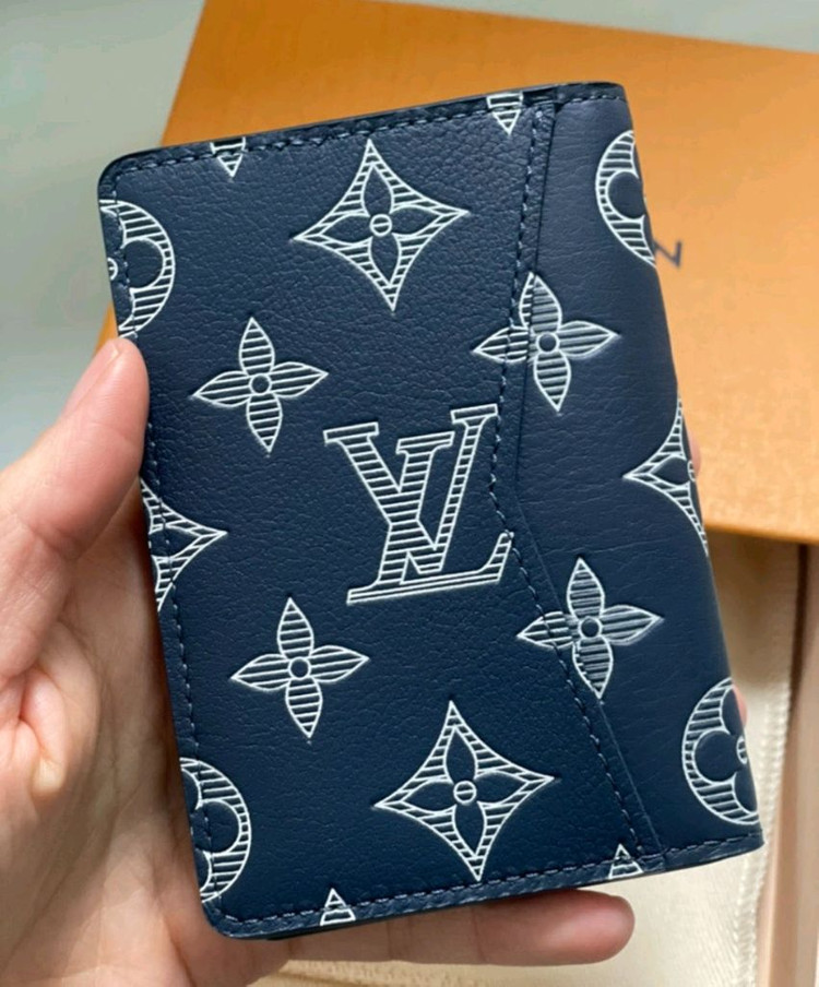 루이비통 포켓 오거나이저 모노그램 섀도우 네이비 블루 M83378 이미지