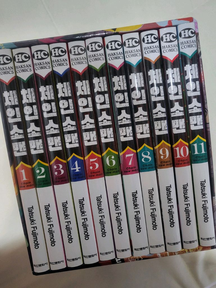 상점 내 체인소맨 굿즈 일괄 이미지