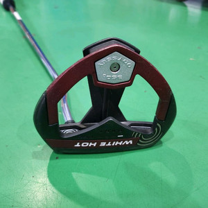 오딧세이 화이트핫 프로 다트 32인치 퍼터 경기광주 택배가능 이미지