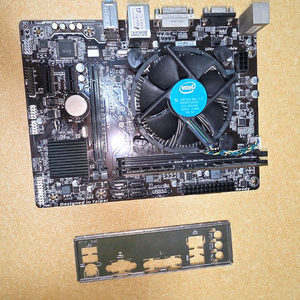 인텔 i5-7500 + 8GB 램 + 보드 이미지