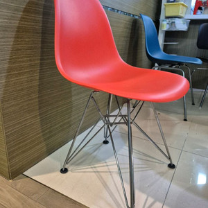 임스 체어 정품 성유패턴 레드 이미지