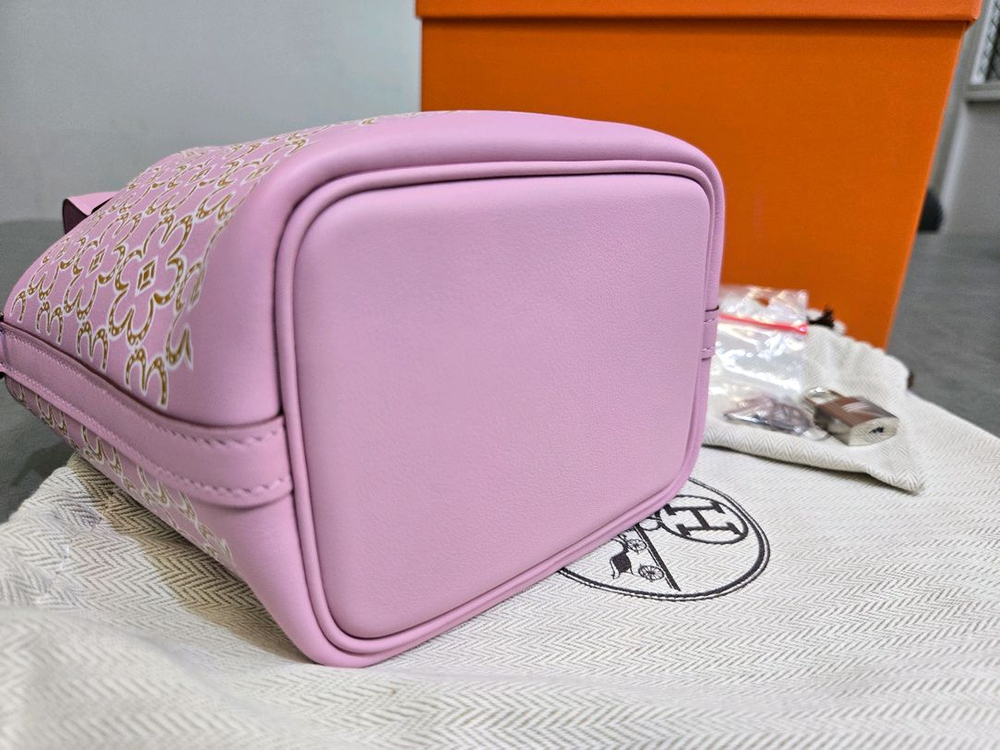 에르메스 락 피코탄 마이크로 럭키 데이지 이미지