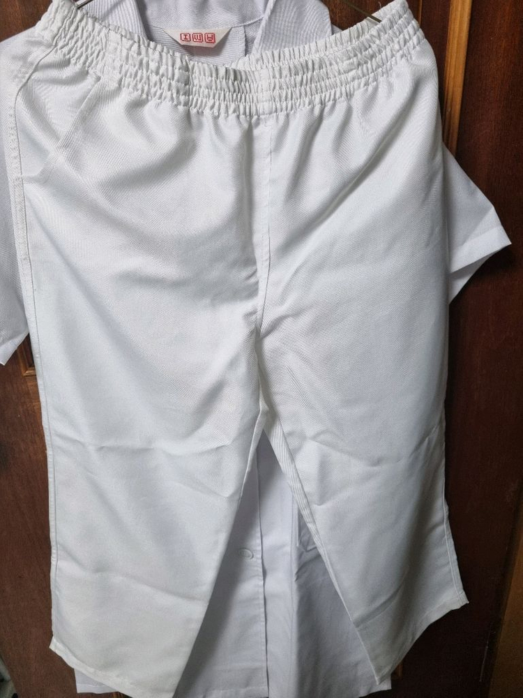 피부미용 실기복장 이미지