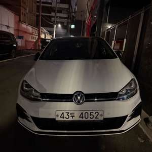 폭스바겐 골프 7세대 2.0 TDI 이미지
