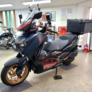 XMAX300 24년식 페리 2만 신차급 이미지