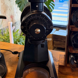 EK43S 커피 그라인더 이미지