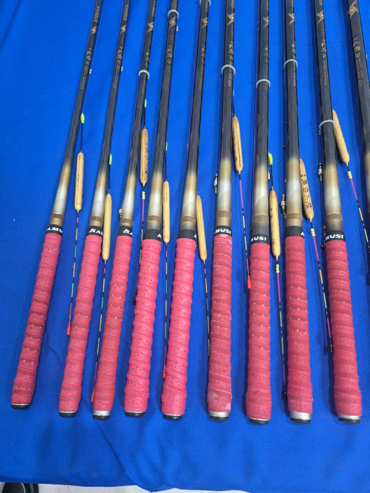 은성 다이아플렉스 신수향 낚시대21칸ㅡ47칸 29대 받침대 4대 A급 풀채비 사용감있는 B급은 저렴하게 판매 이미지