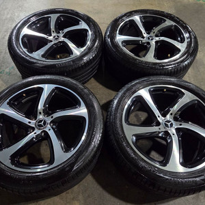 벤츠 W213 E250 18인치 정품 휠타이어 이미지