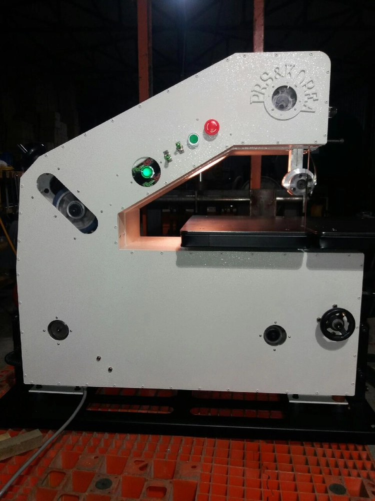 소형 콘타머신 폭이넓은 띠톱기계 공방용톱 VERTICAL BAND SAW 이미지