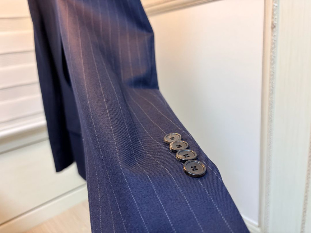 지이크 울100% 스트라이트 더블수트 정장 네이비 100/30 이미지