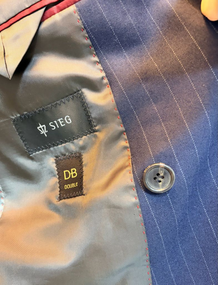 지이크 울100% 스트라이트 더블수트 정장 네이비 100/30 이미지