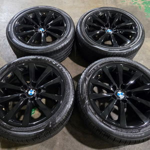 BMW F10 5시리즈,3GT 18인치 정품 휠타이어 이미지