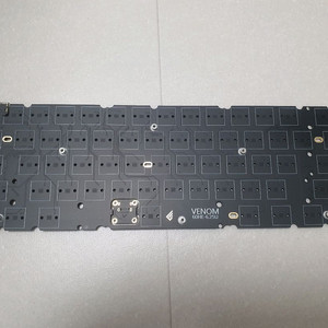 베놈 60HE 6.25U 기판 이미지