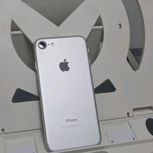 아이폰7 실버 128gb 순정폰 배터리 효율 100 이미지