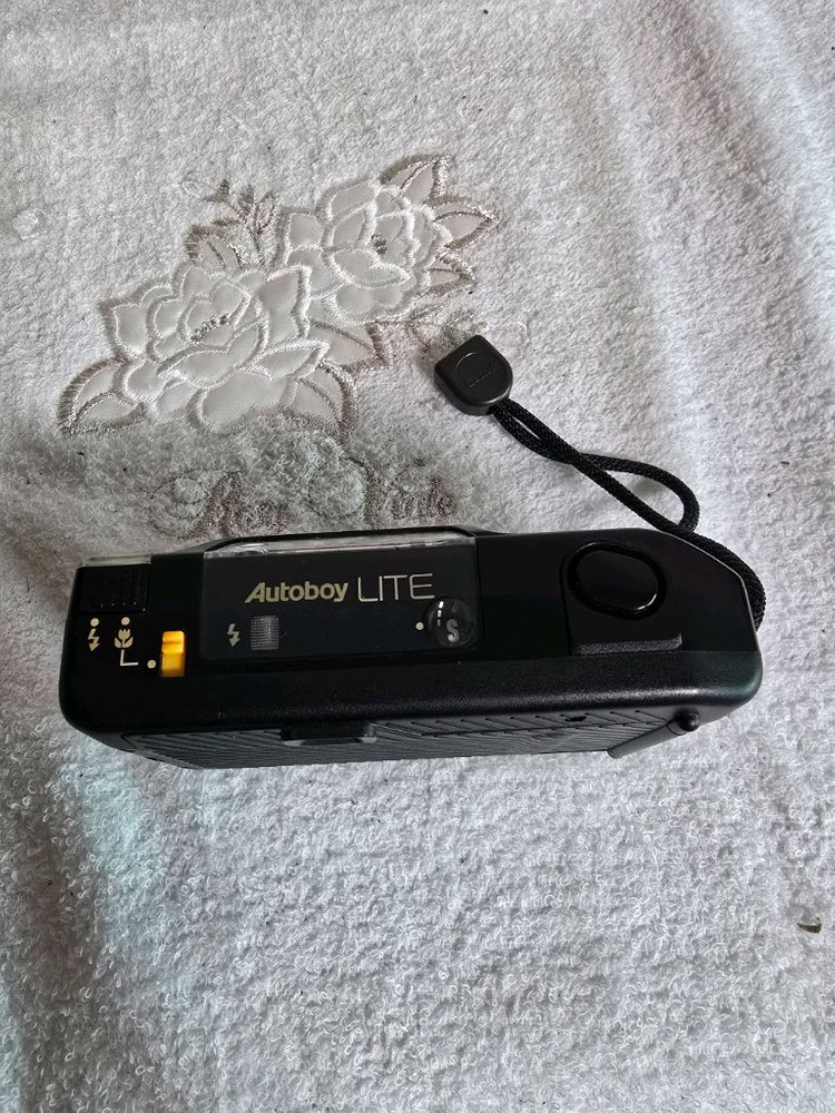 캐논 오토보이 라이트 필름 카메라 이미지