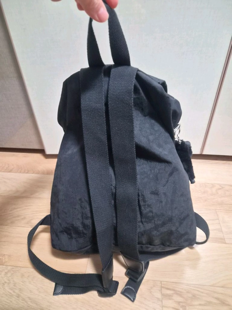 키플링 뉴펀더멘탈 백팩 팝니다 이미지