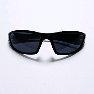 편광그림인증 블랙 고글 선글라스 새상품 낚시 축구 등산 자전거 라이딩 신발 차량용 휴대용 골프 썬글라스 안경 이미지